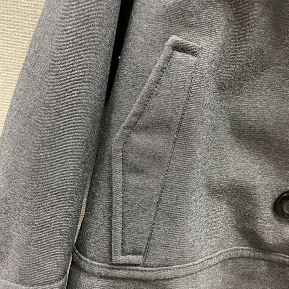 Lululemon softshell fleece peacoat jacket (M/10) - Picture 5 of 9